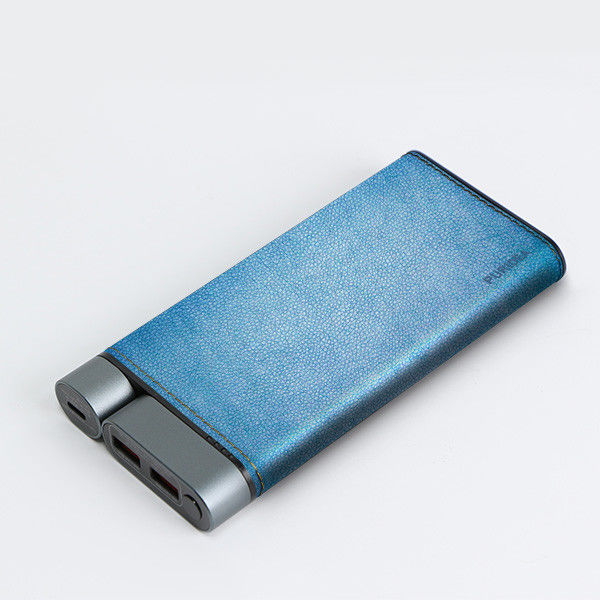 Une banque d'alimentation efficace de 10000 mAh avec coque métallique et 3 ports - Chargez n'importe quel appareil USB-C!