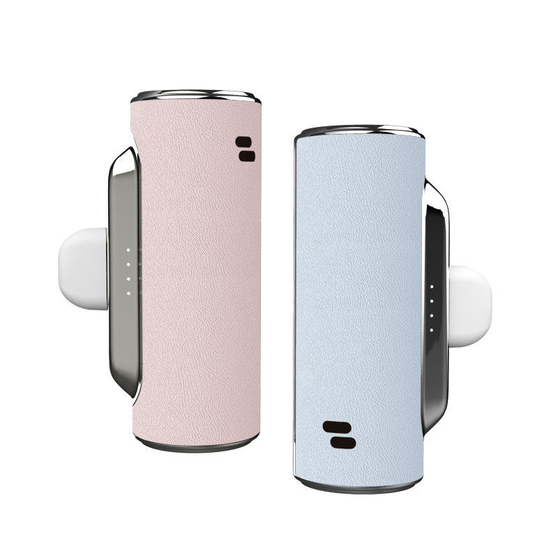 Banque d'alimentation de poche simple de 4500 mAh avec connecteur de type C intégré