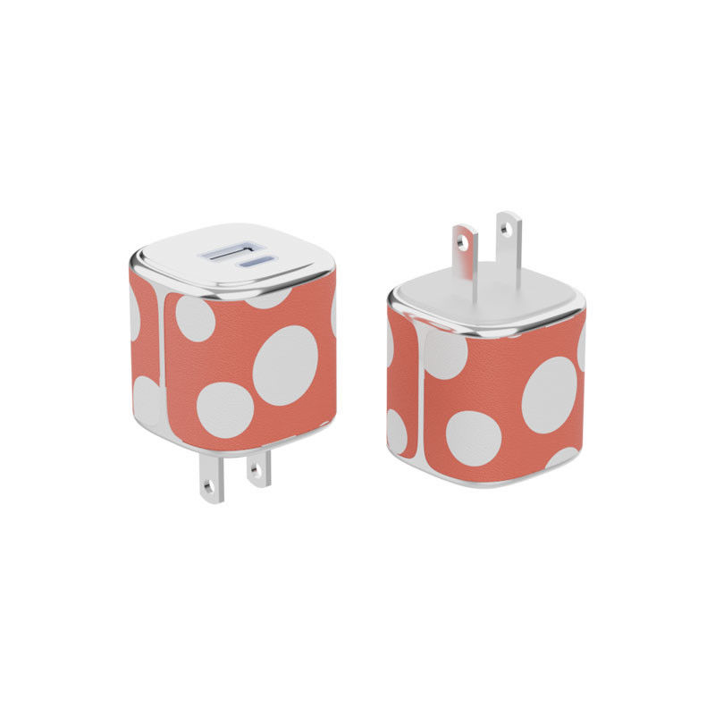 Chargeur murale à double port de type C / petit chargeur GaN avec coque en cuir